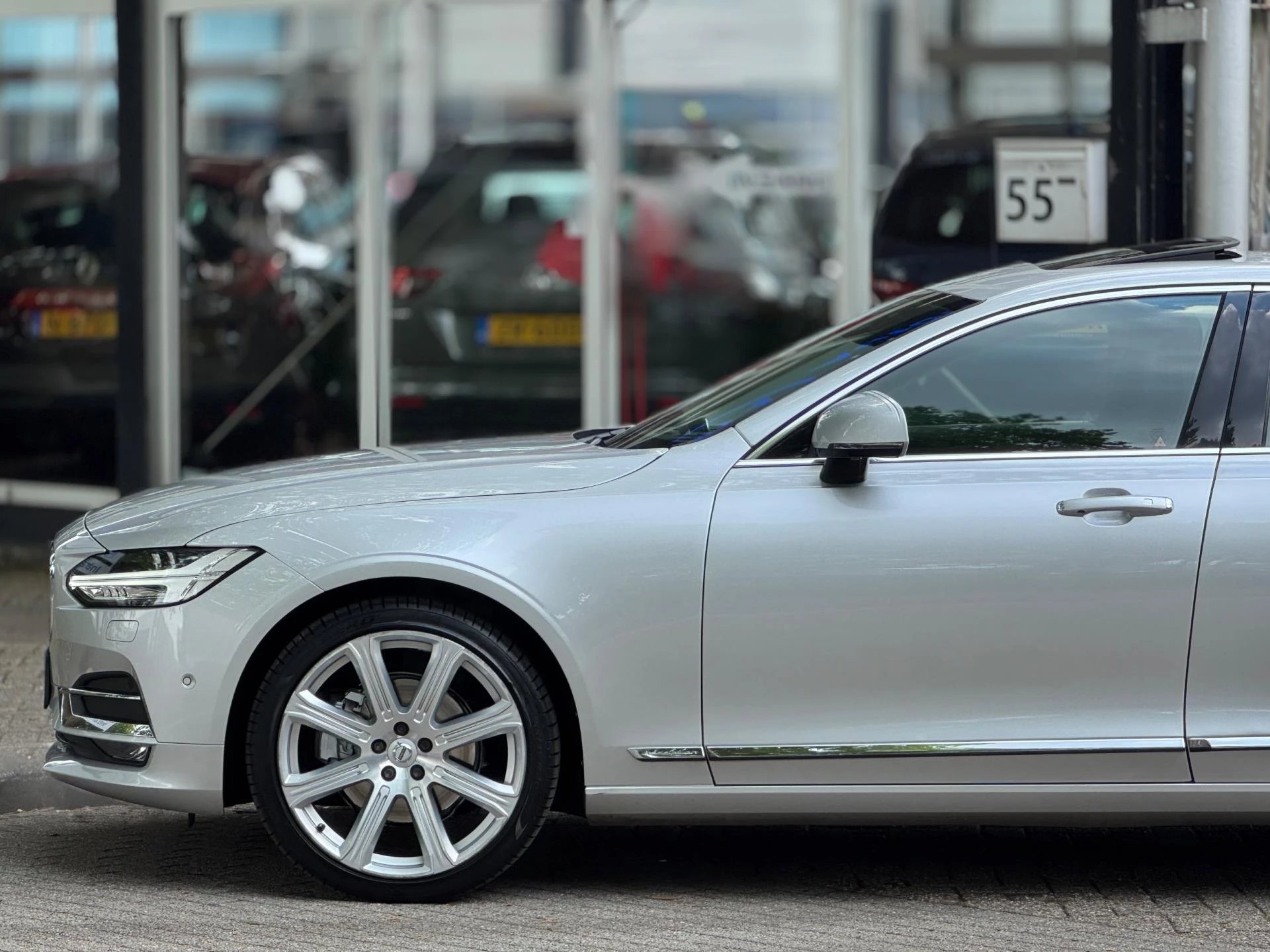 Hoofdafbeelding Volvo S90