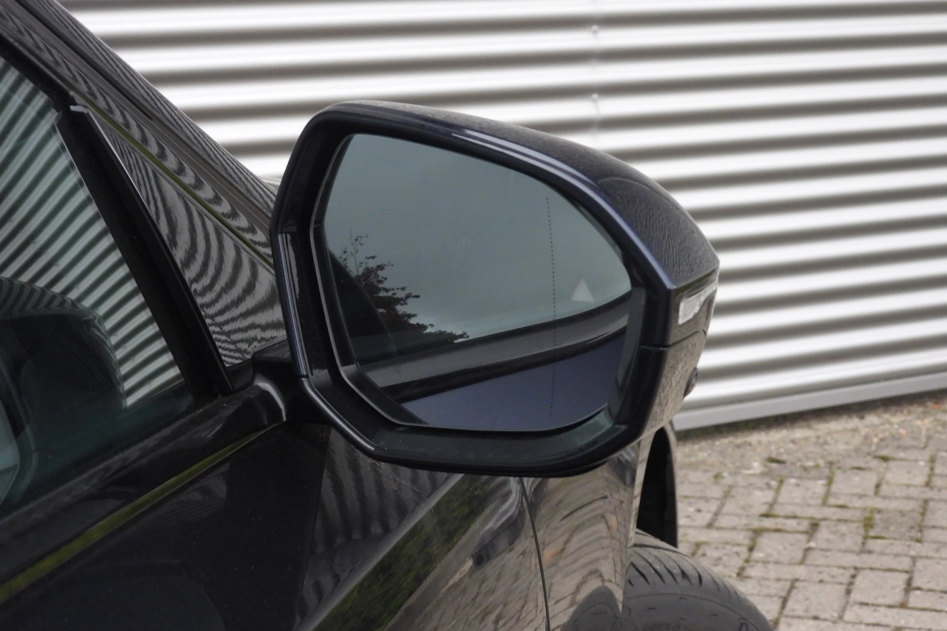 Hoofdafbeelding BMW i5