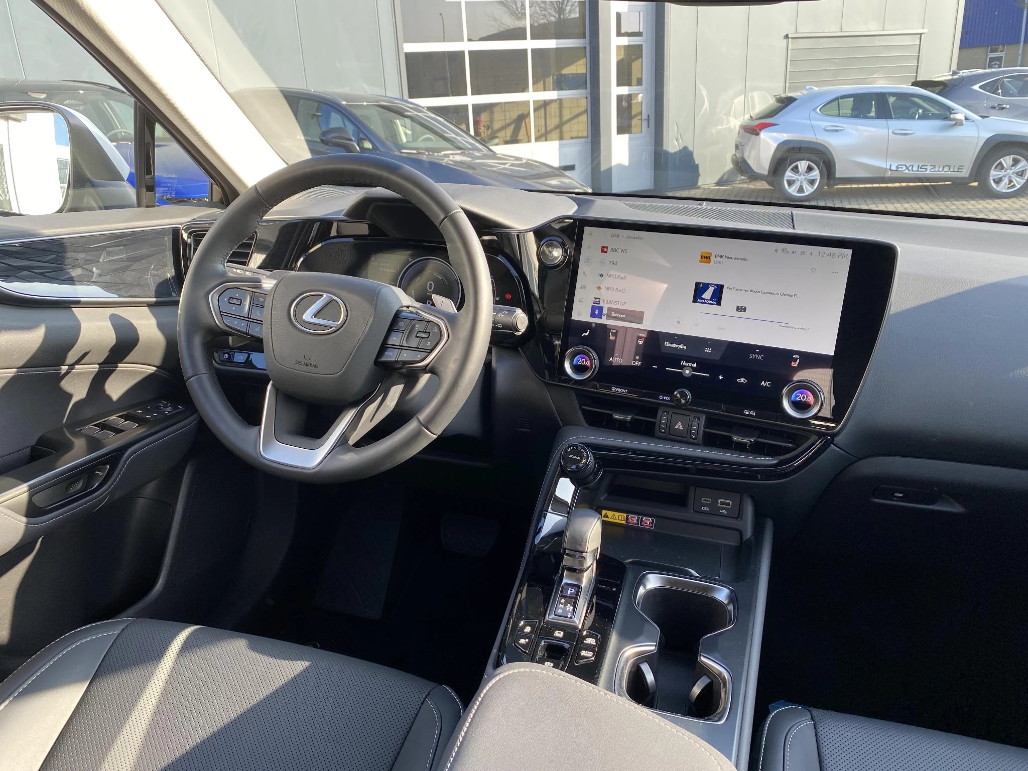 Hoofdafbeelding Lexus NX