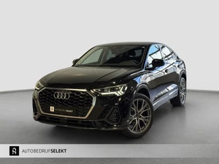 Audi Q3 Sportback 45 TFSI e S-line | 20 inch | LED | Carplay | Dodehoek | Alcantara | Virtual | Stoelverwarming | ACC | 1e eig.