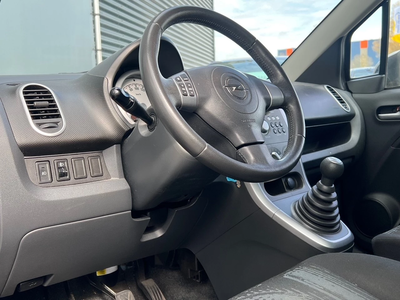 Hoofdafbeelding Opel Agila