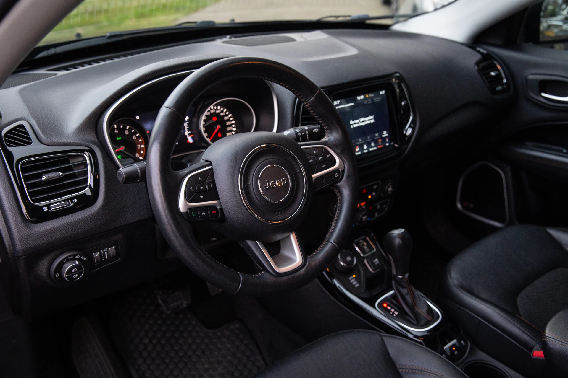 Hoofdafbeelding Jeep Compass