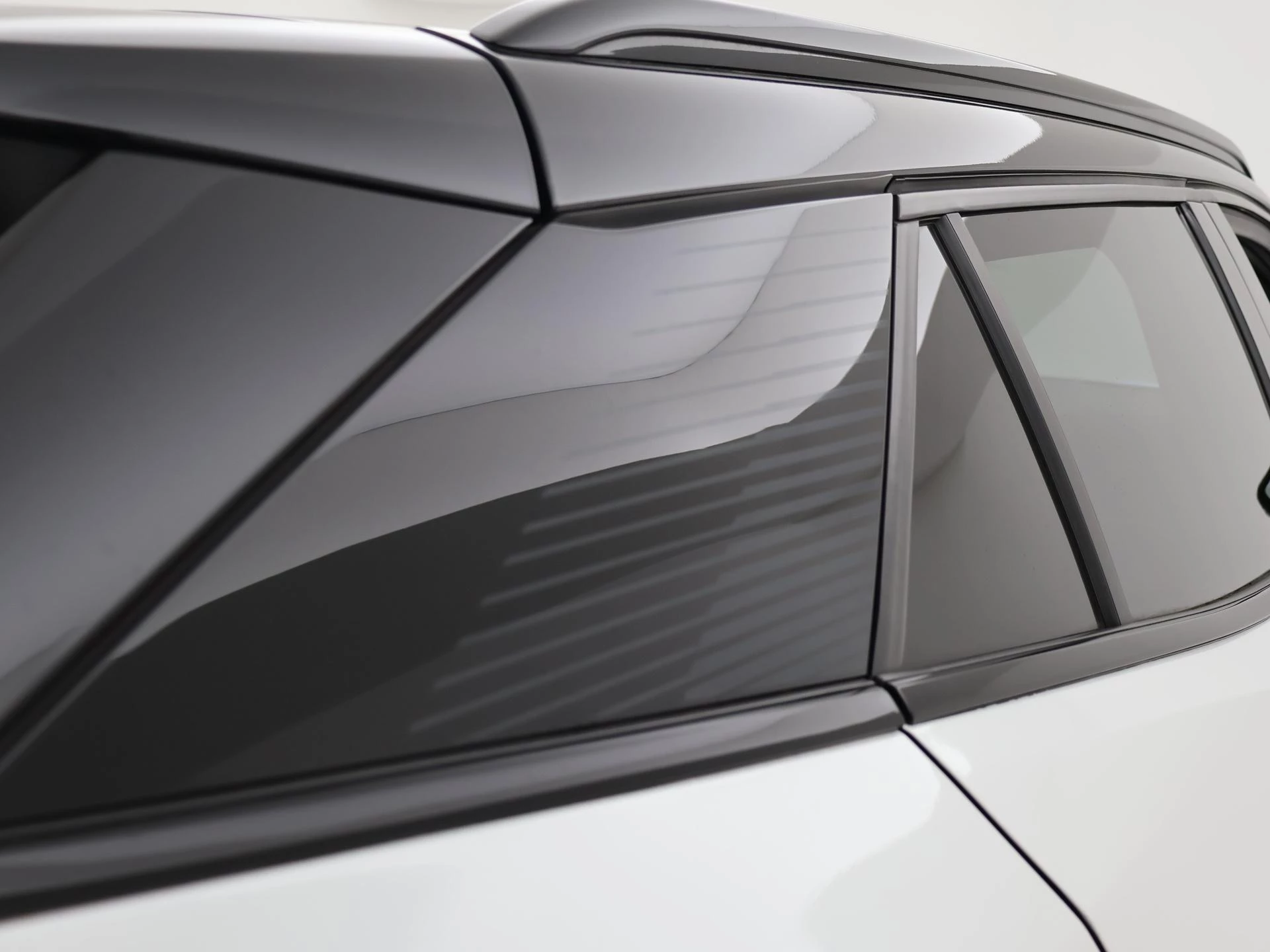 Hoofdafbeelding Peugeot e-2008