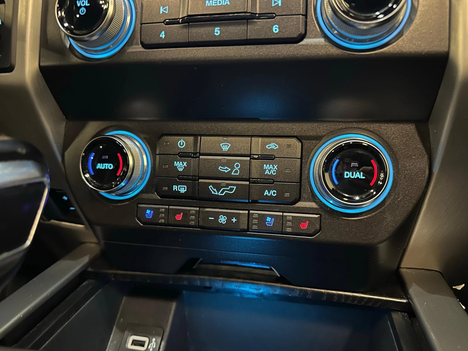 Hoofdafbeelding Ford F-150