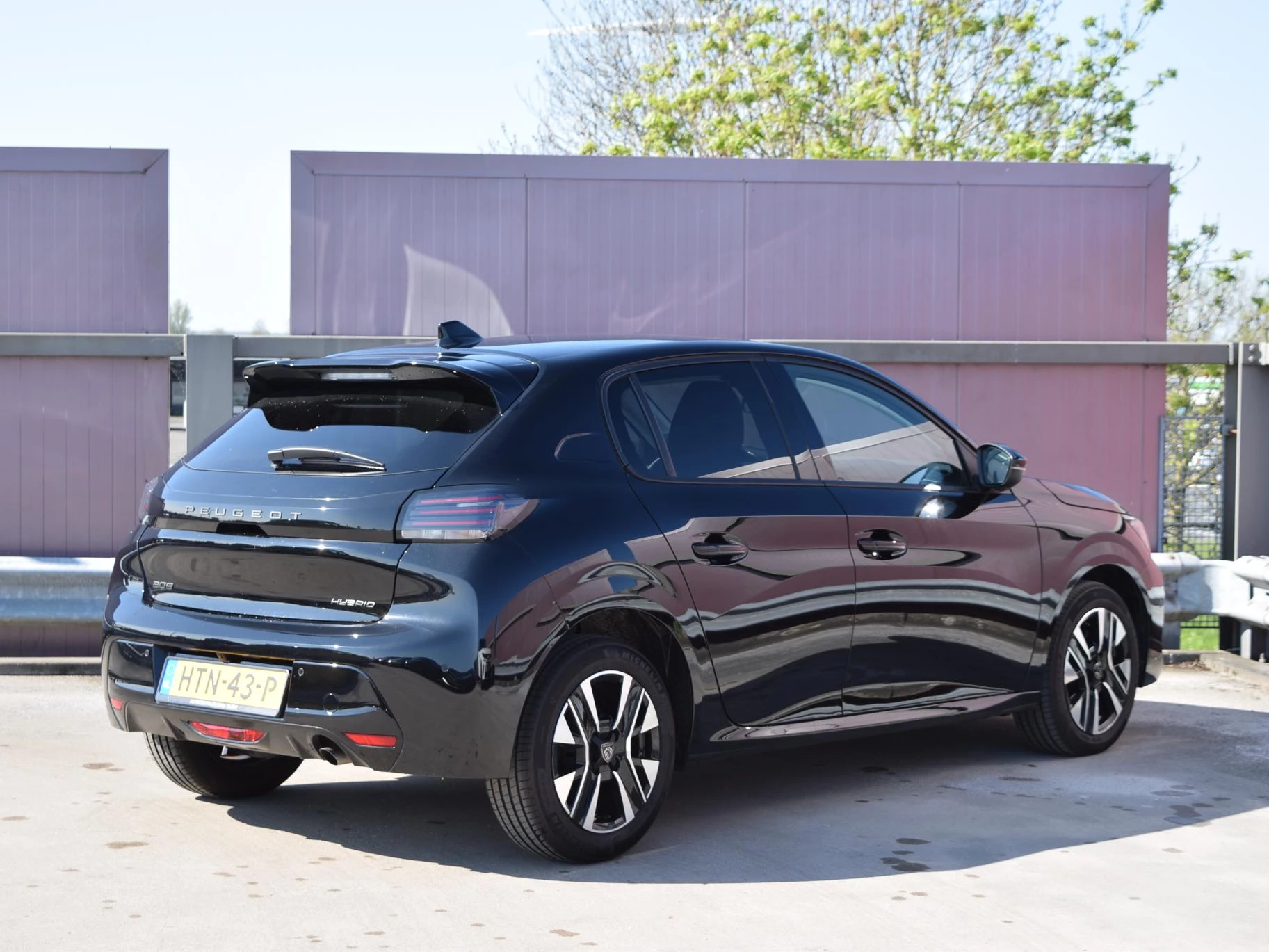 Hoofdafbeelding Peugeot 208