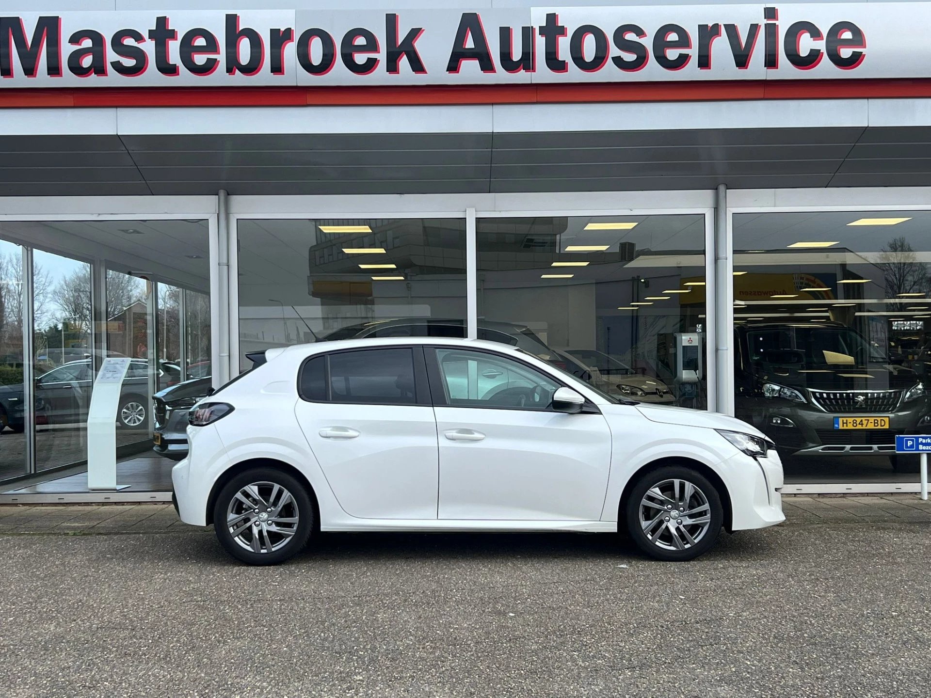 Hoofdafbeelding Peugeot 208