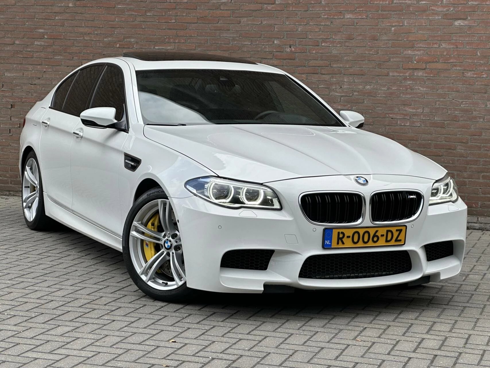 Hoofdafbeelding BMW M5