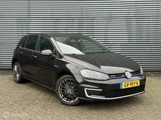 Volkswagen Golf 7 GTE 1.4 TSI Hybride | PDC |