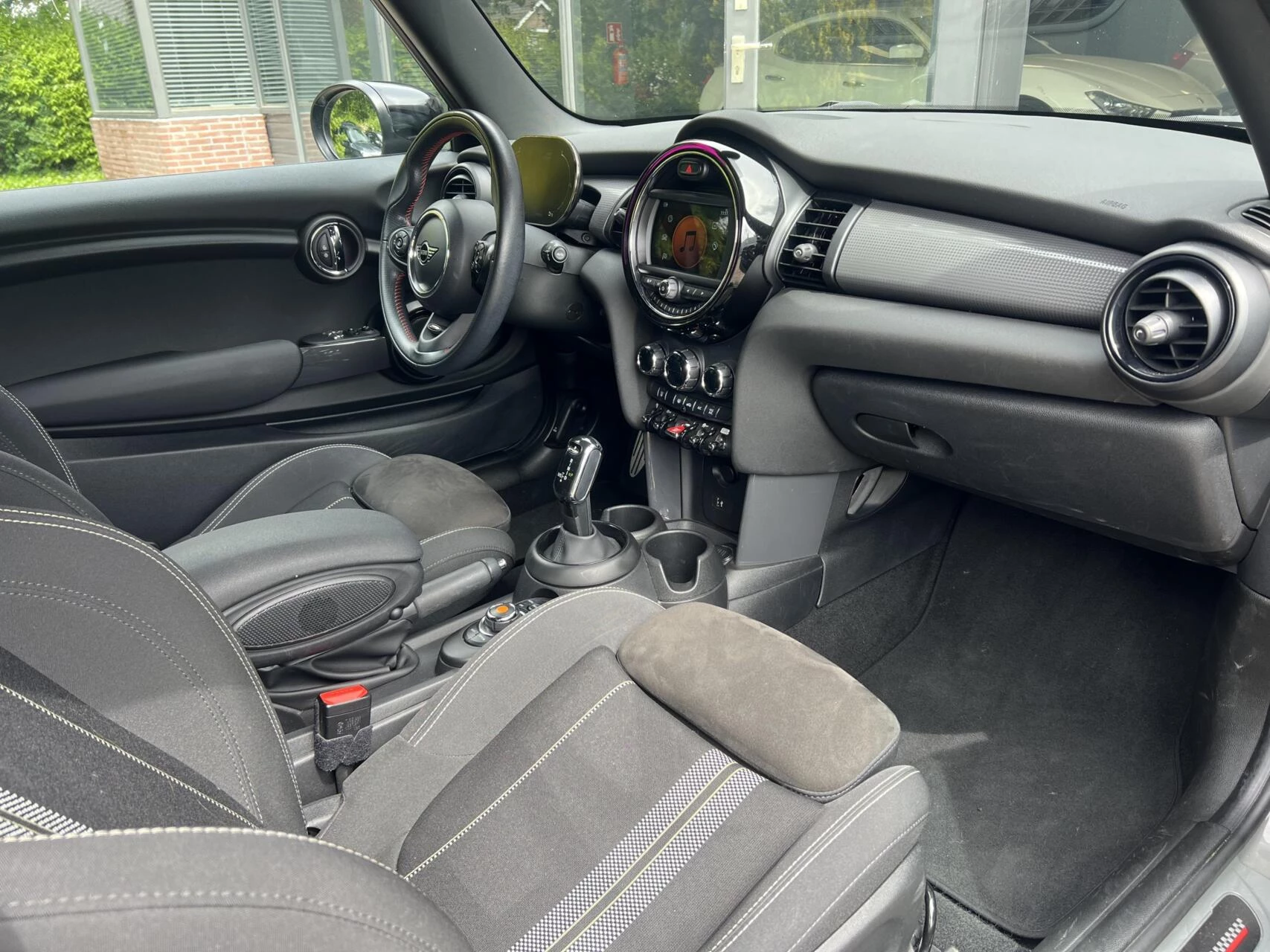 Hoofdafbeelding MINI Cooper