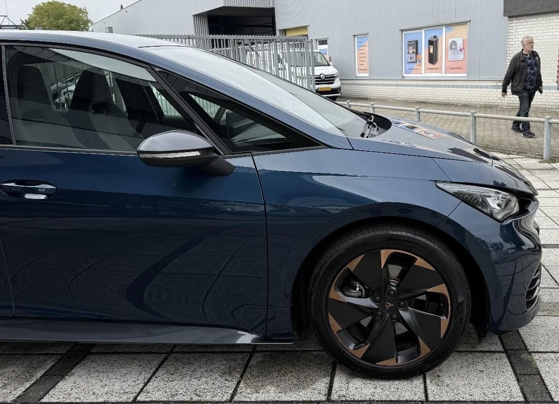 Hoofdafbeelding CUPRA Born