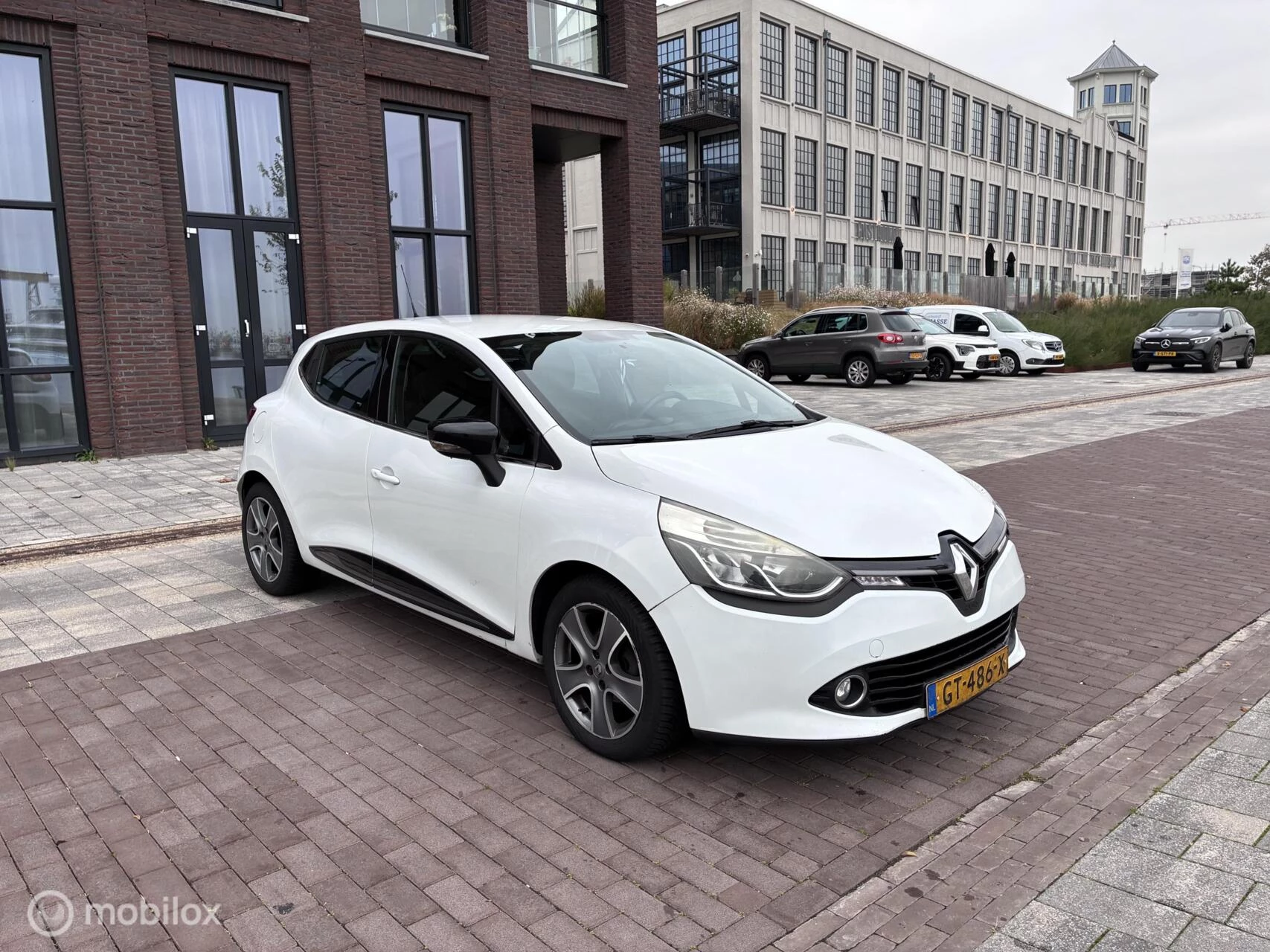 Hoofdafbeelding Renault Clio