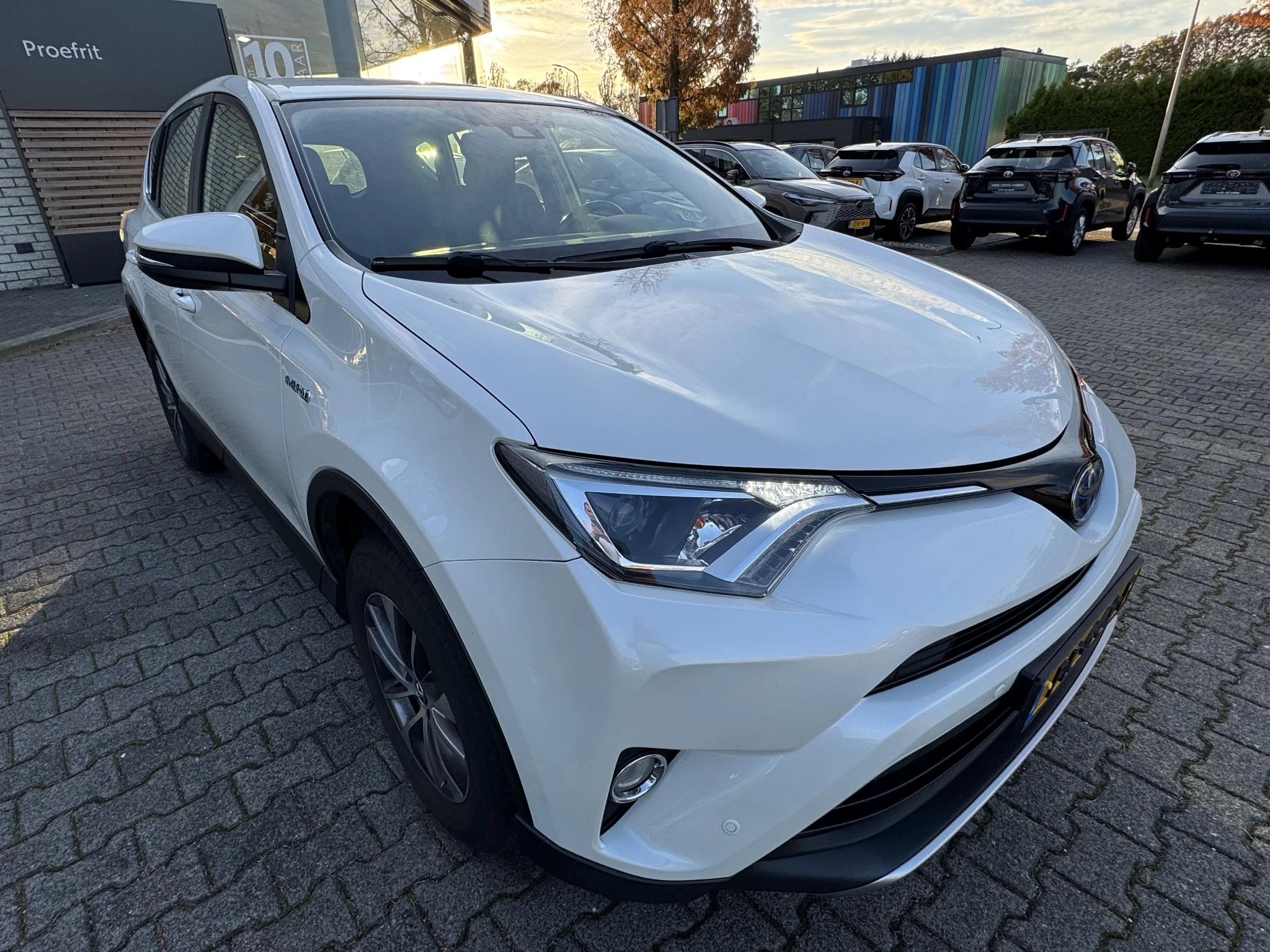 Hoofdafbeelding Toyota RAV4