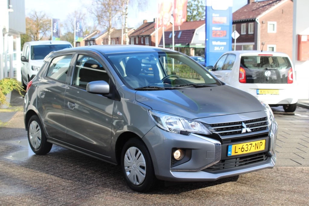 Hoofdafbeelding Mitsubishi Space Star