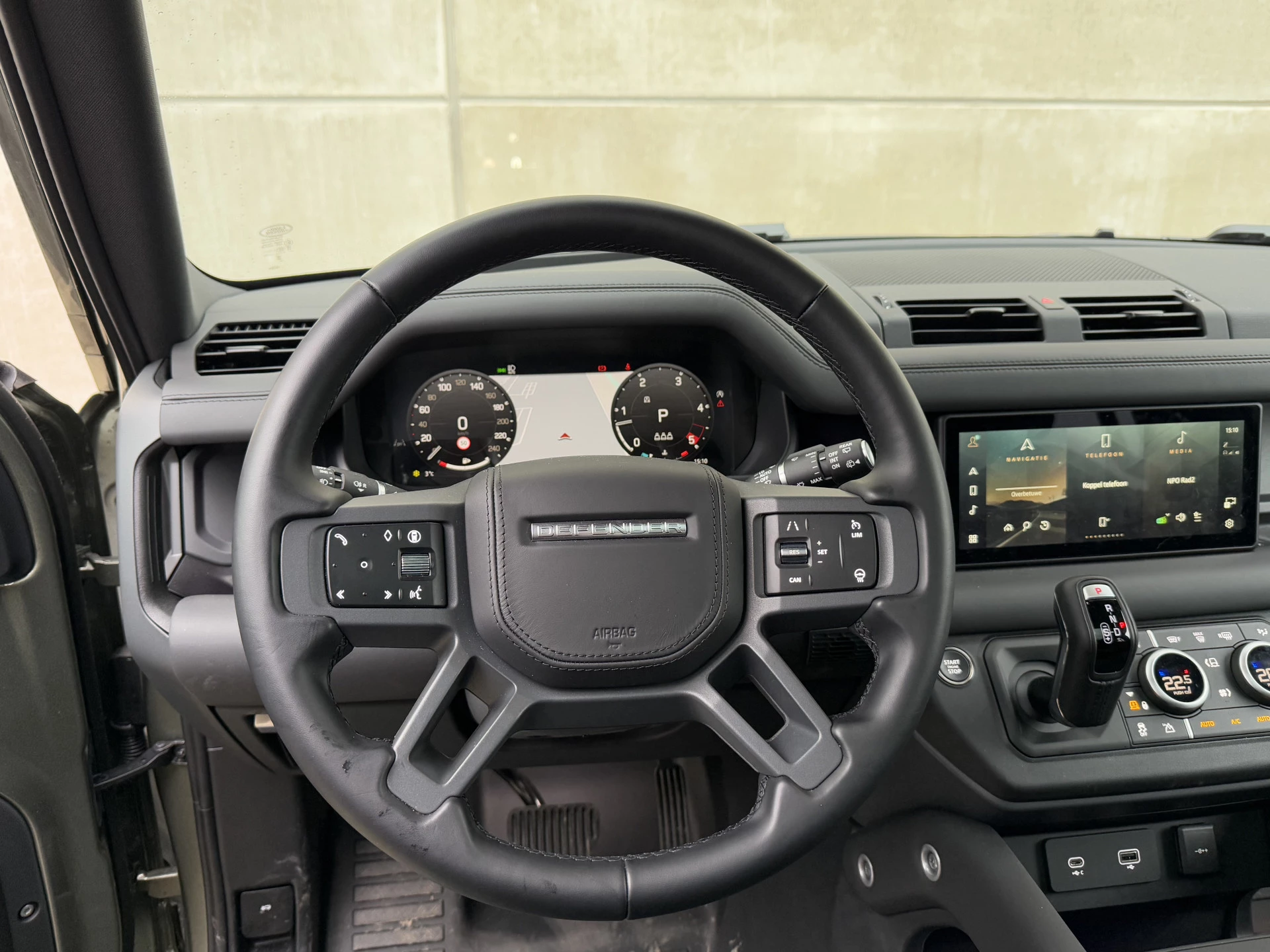 Hoofdafbeelding Land Rover Defender