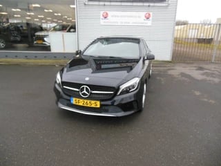 Hoofdafbeelding Mercedes-Benz A-Klasse Mercedes-Benz A-Klasse 180 d BlueEFFICIENCY Business Staat inHoogeveen