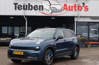 Lynk & Co 01 1.5 360 Camera, Navigatie, Panoramadak, Trekhaak, Schuif- kanteldak