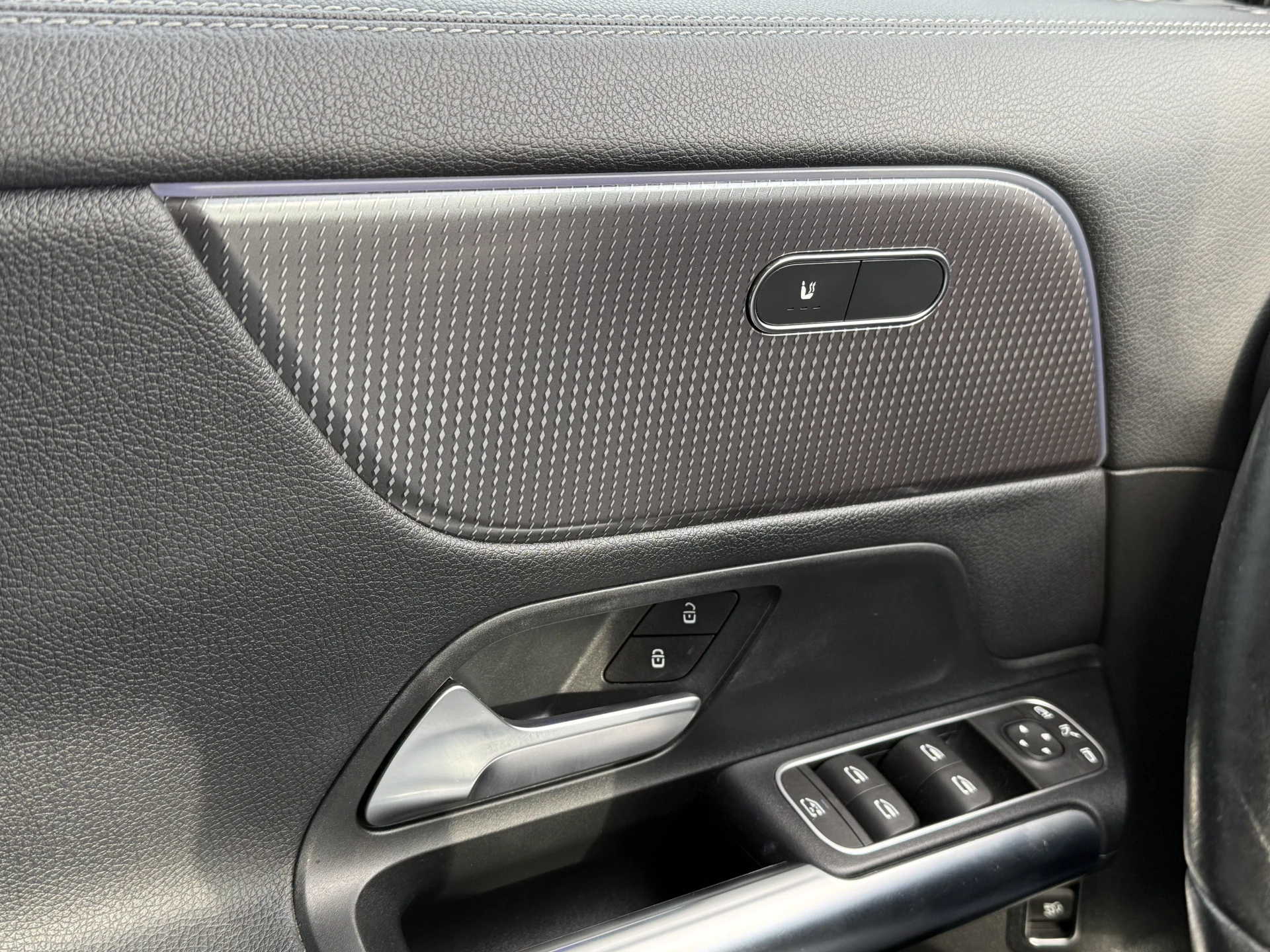 Hoofdafbeelding Mercedes-Benz EQA