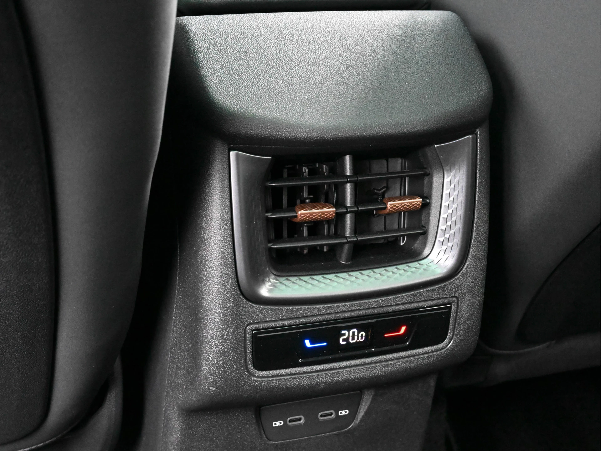 Hoofdafbeelding CUPRA Terramar
