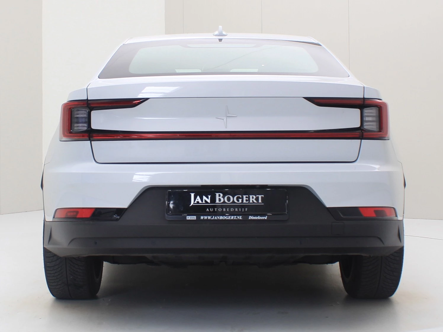 Hoofdafbeelding Polestar 2