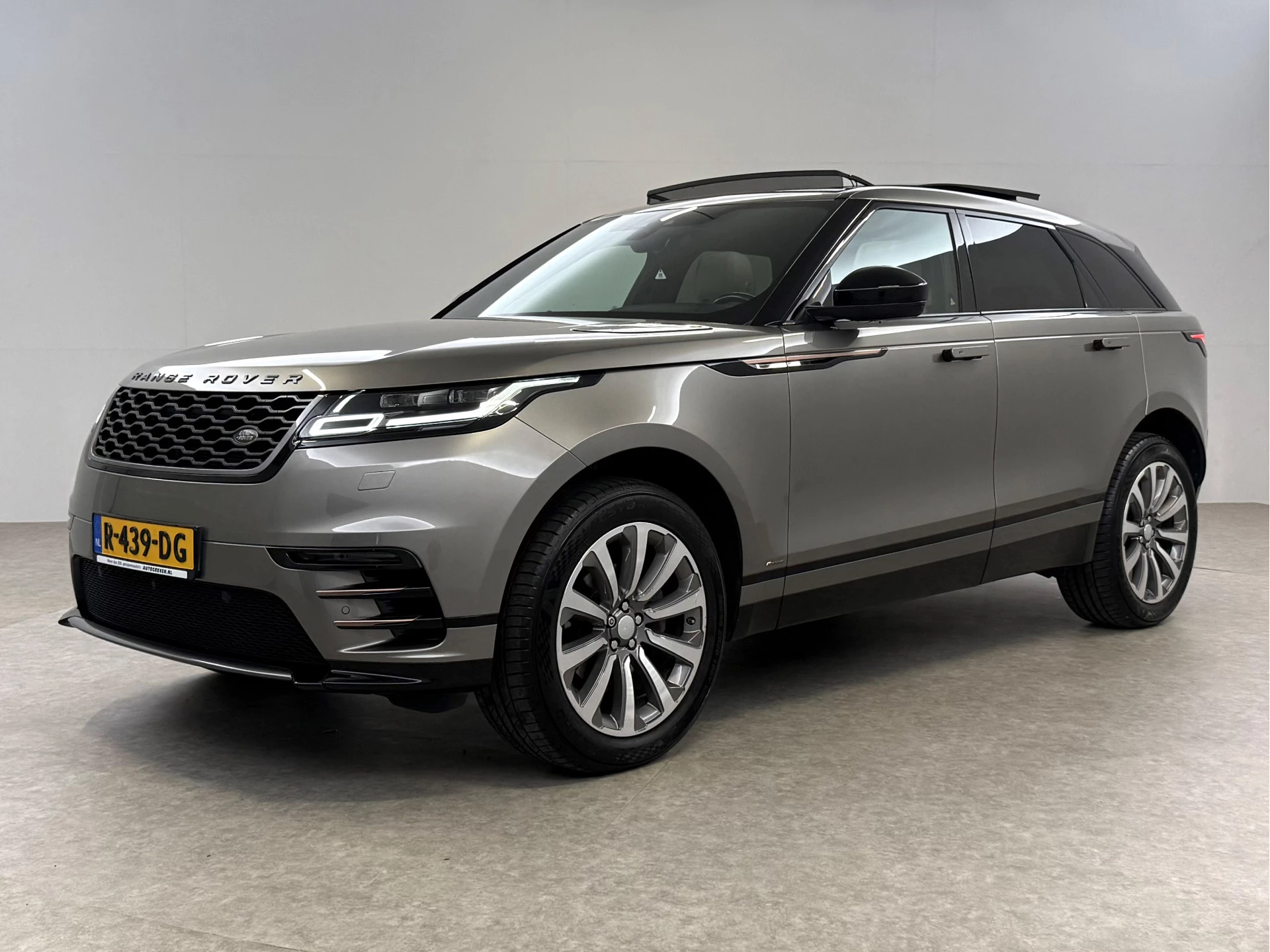 Hoofdafbeelding Land Rover Range Rover Velar