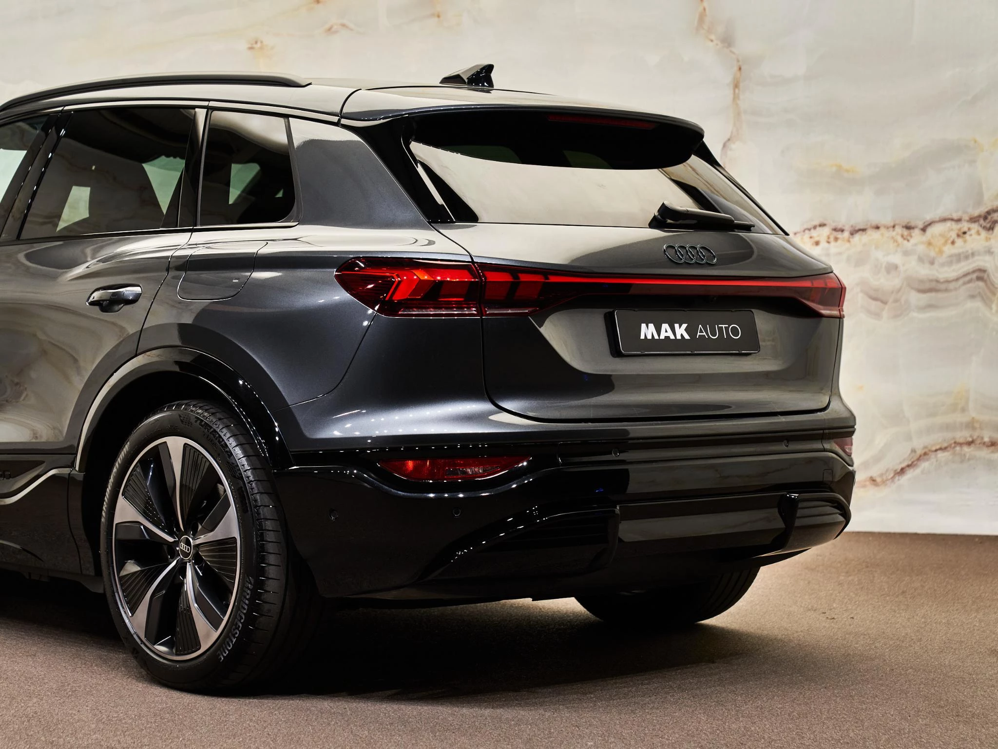 Hoofdafbeelding Audi SQ6 e-tron