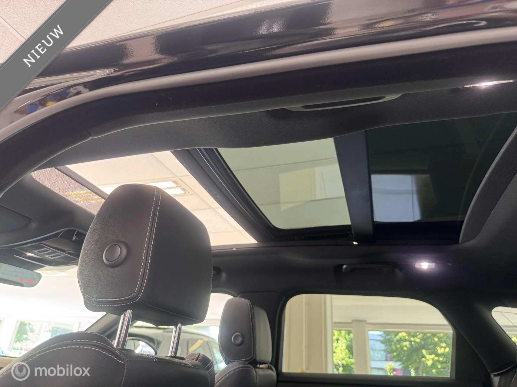 Hoofdafbeelding Land Rover Range Rover Velar