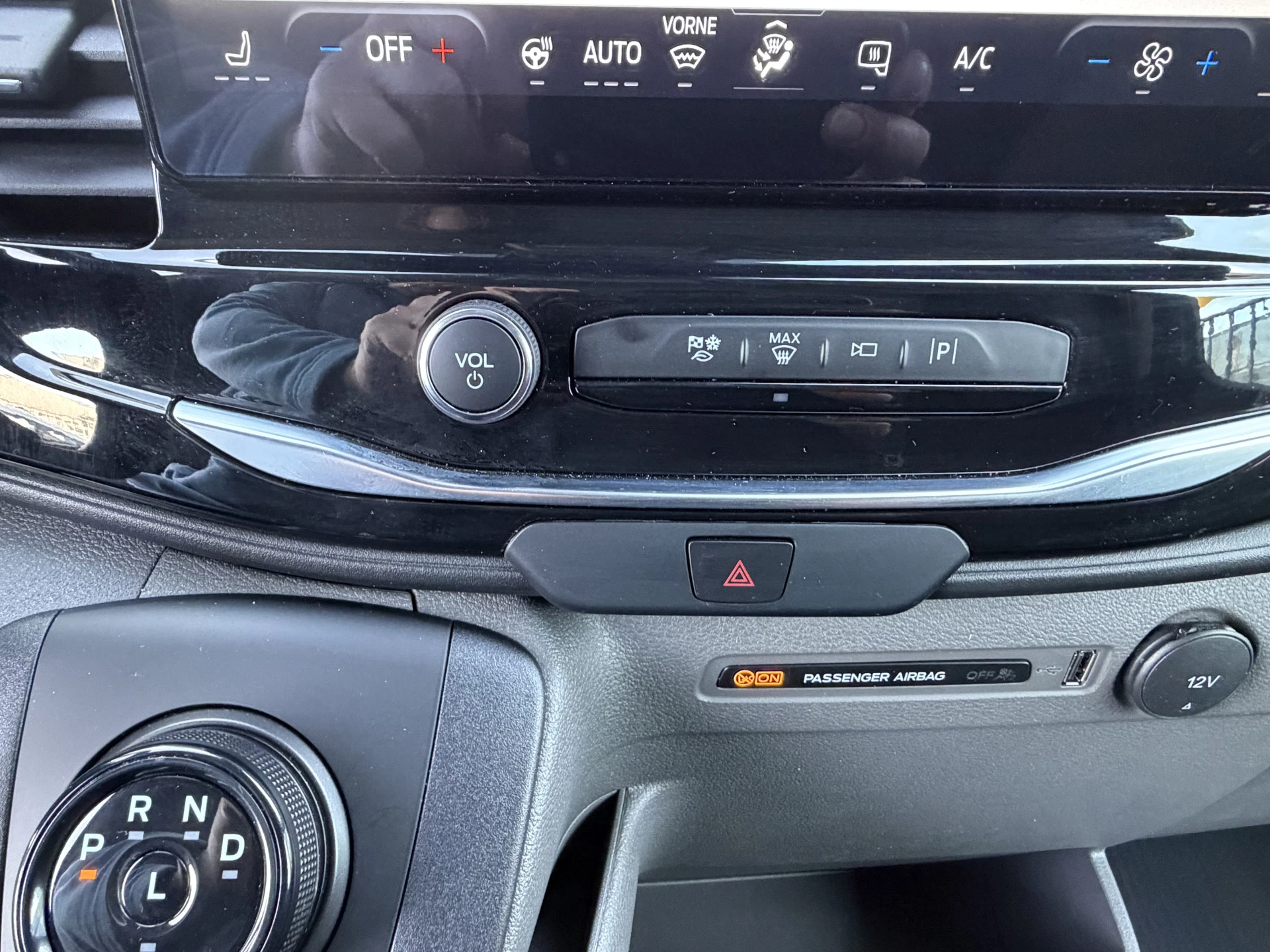 Hoofdafbeelding Ford E-Transit