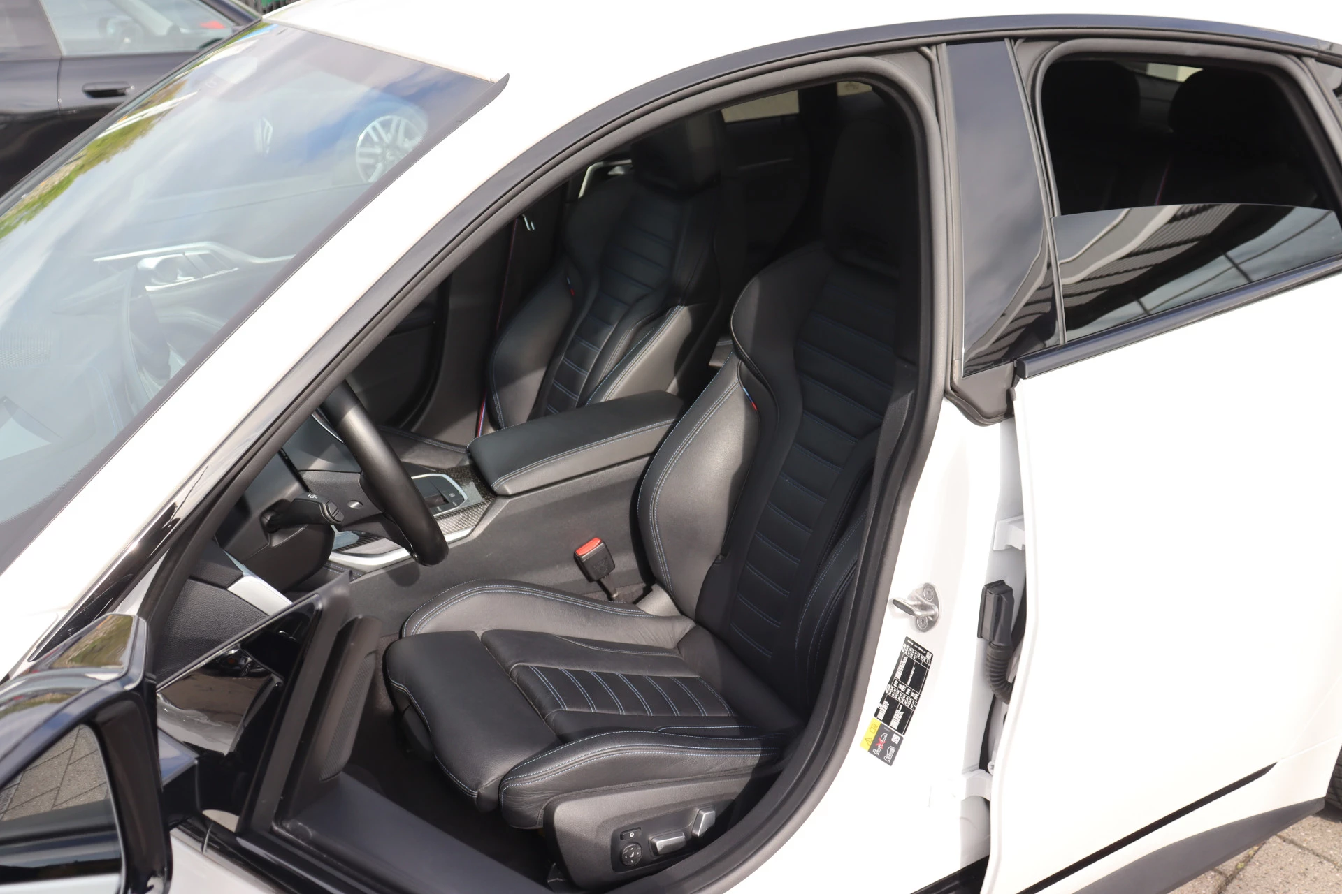 Hoofdafbeelding BMW i4