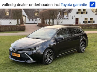 Toyota Corolla TS 2.0 Hybrid FULL Pano JBL HUD Leder