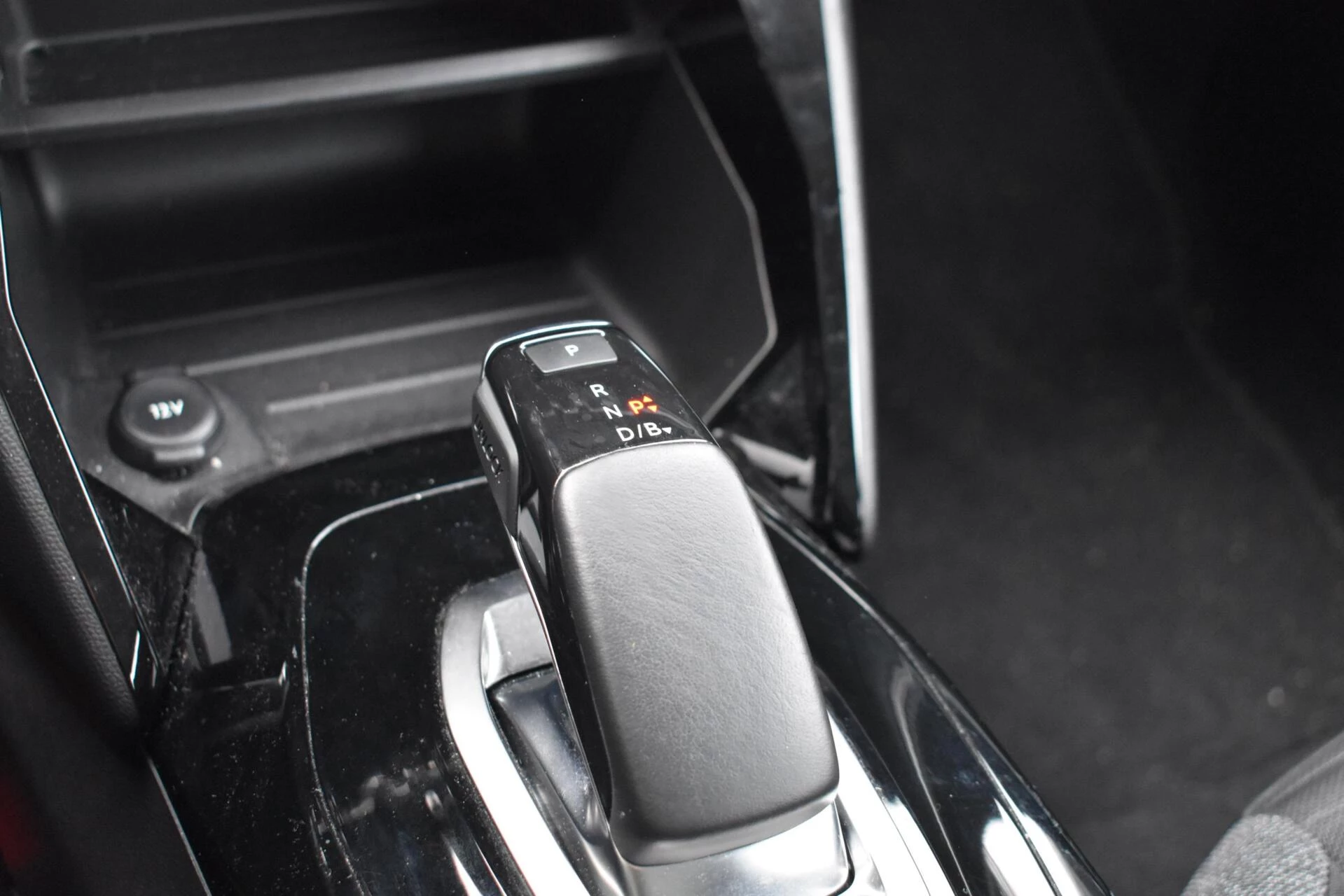 Hoofdafbeelding Peugeot e-208