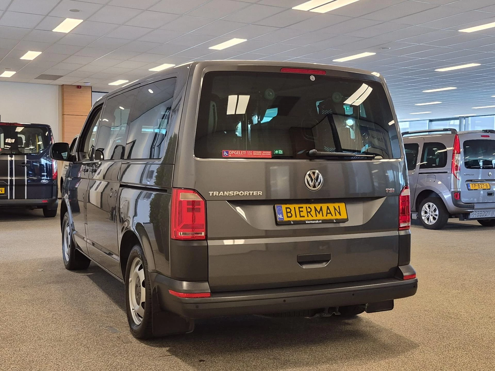 Hoofdafbeelding Volkswagen Transporter