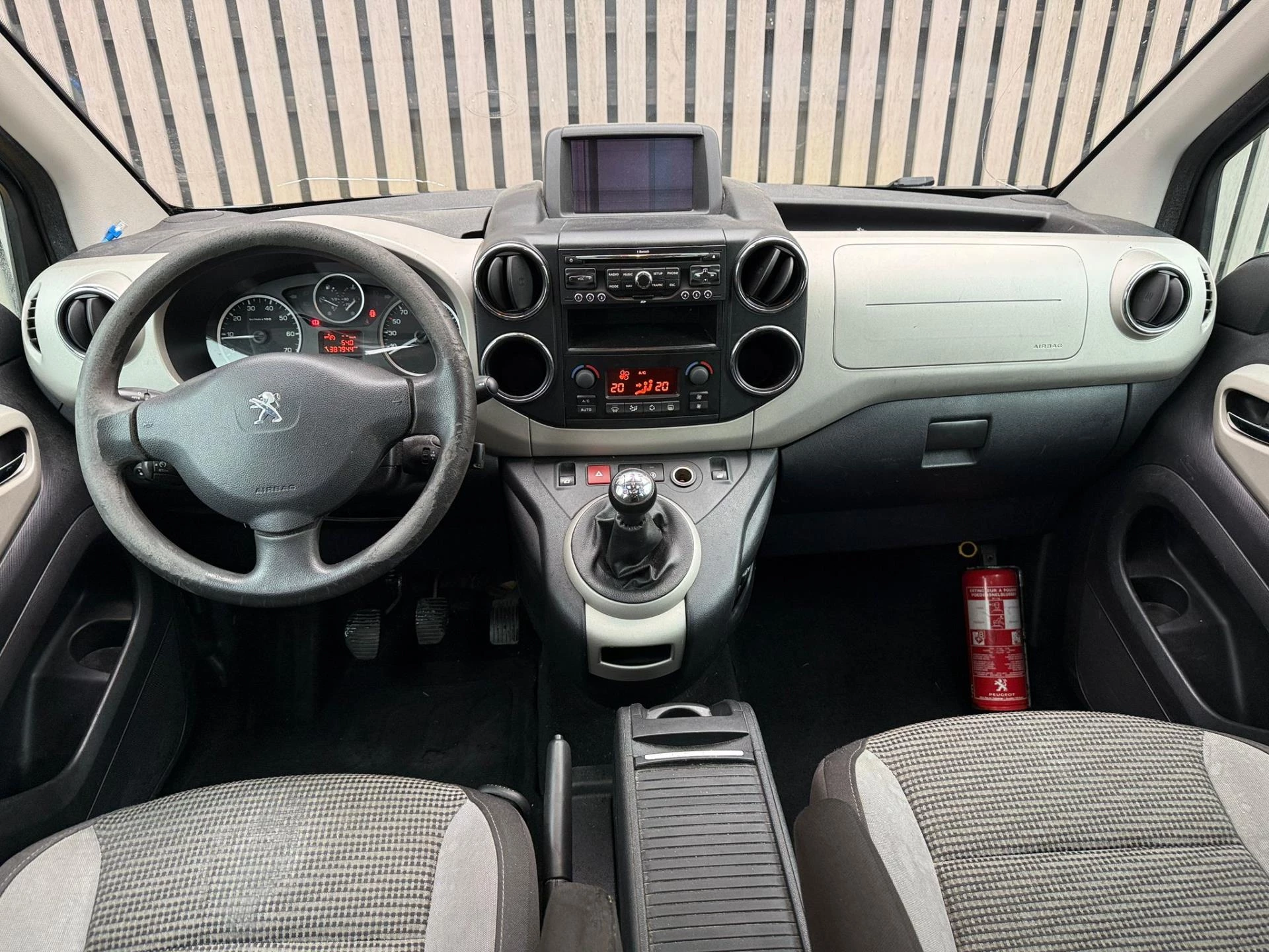 Hoofdafbeelding Peugeot Partner