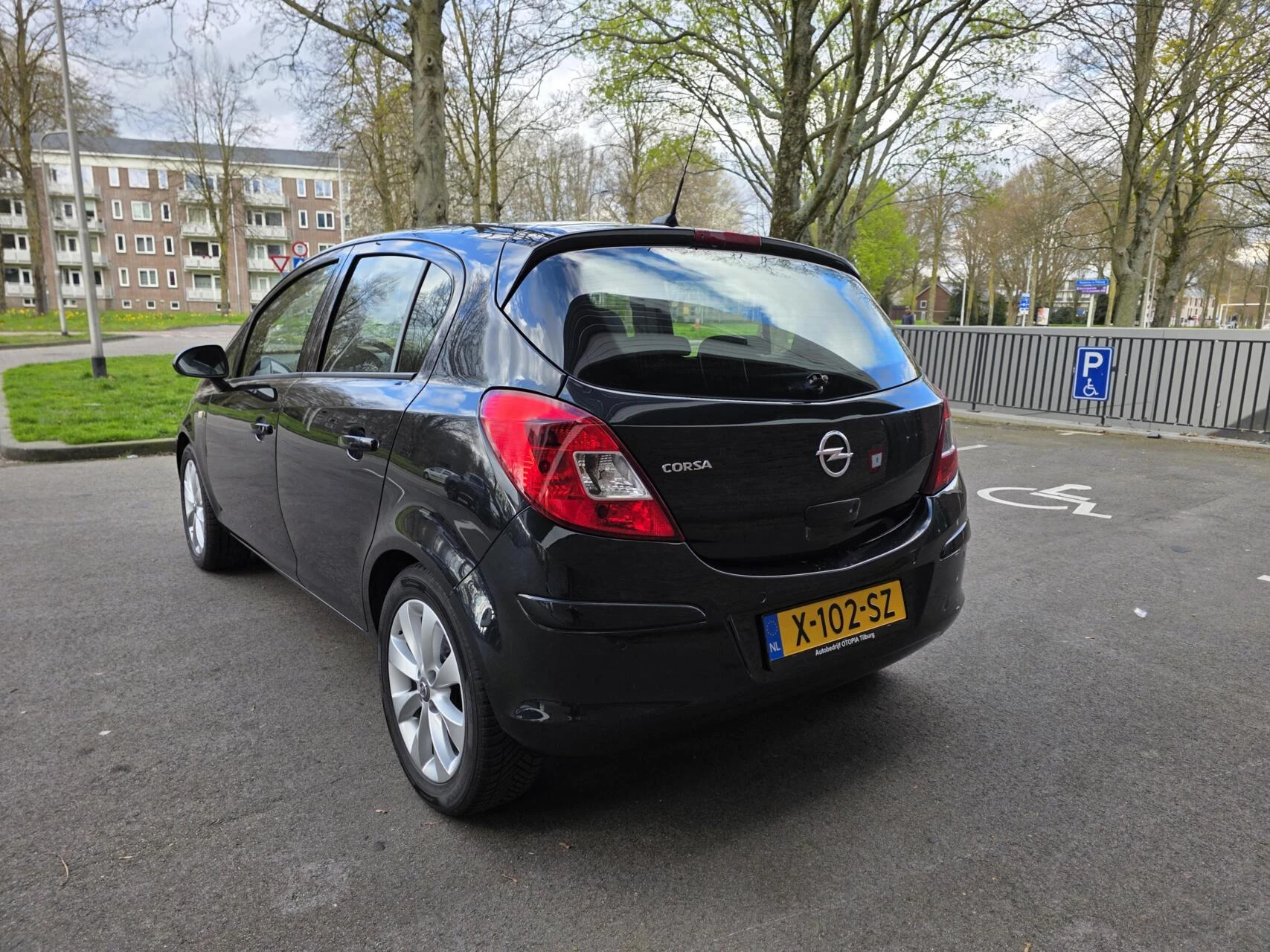 Hoofdafbeelding Opel Corsa