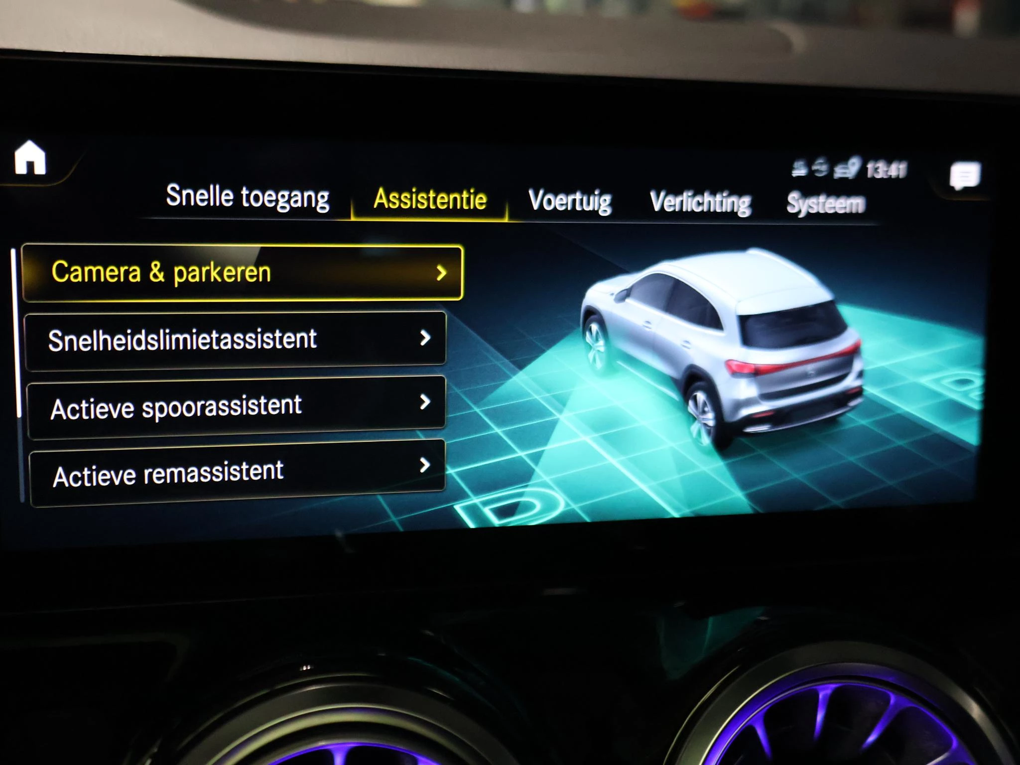 Hoofdafbeelding Mercedes-Benz EQA