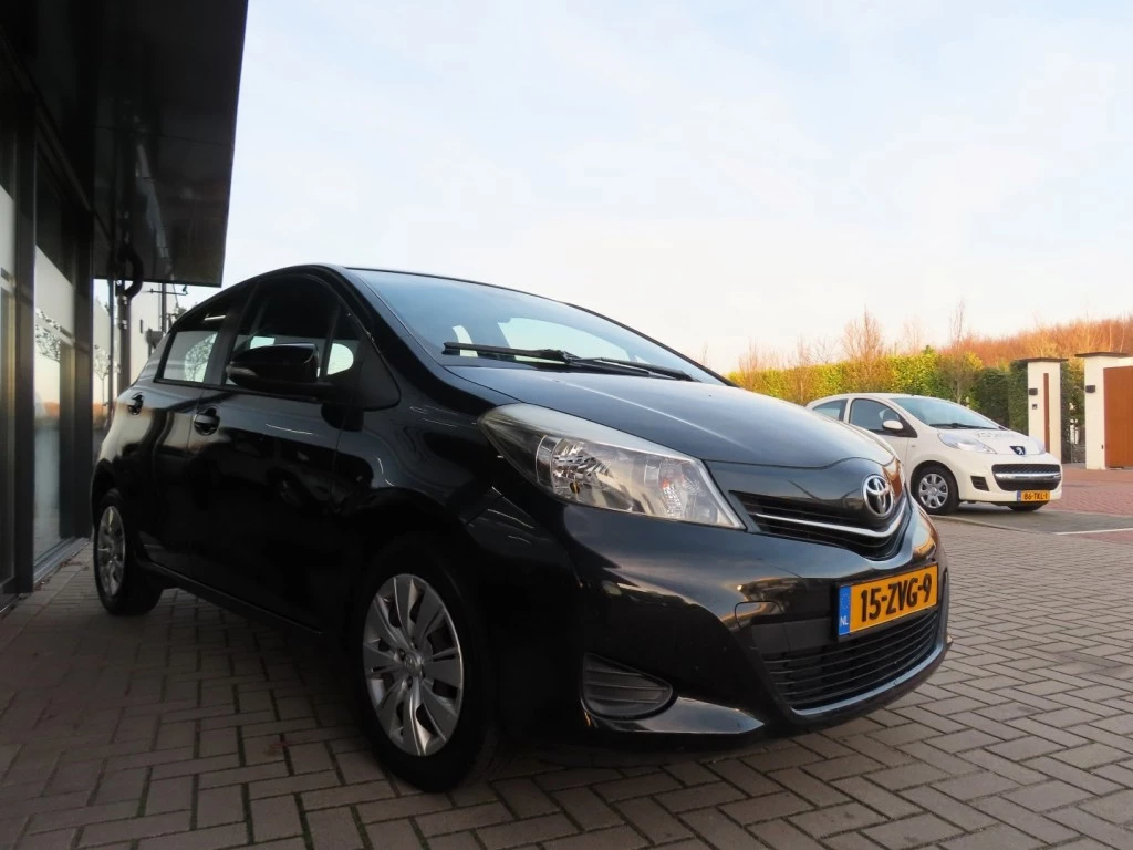 Hoofdafbeelding Toyota Yaris