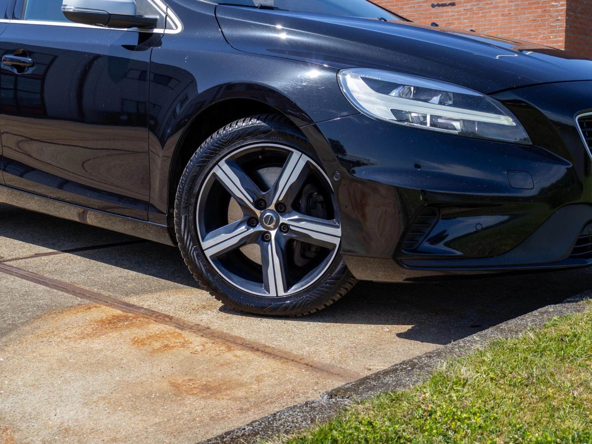 Hoofdafbeelding Volvo V40