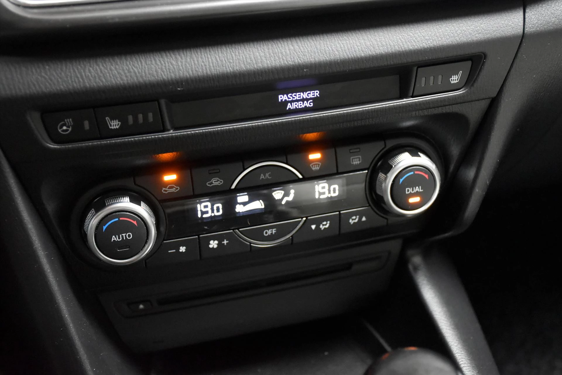 Hoofdafbeelding Mazda 3