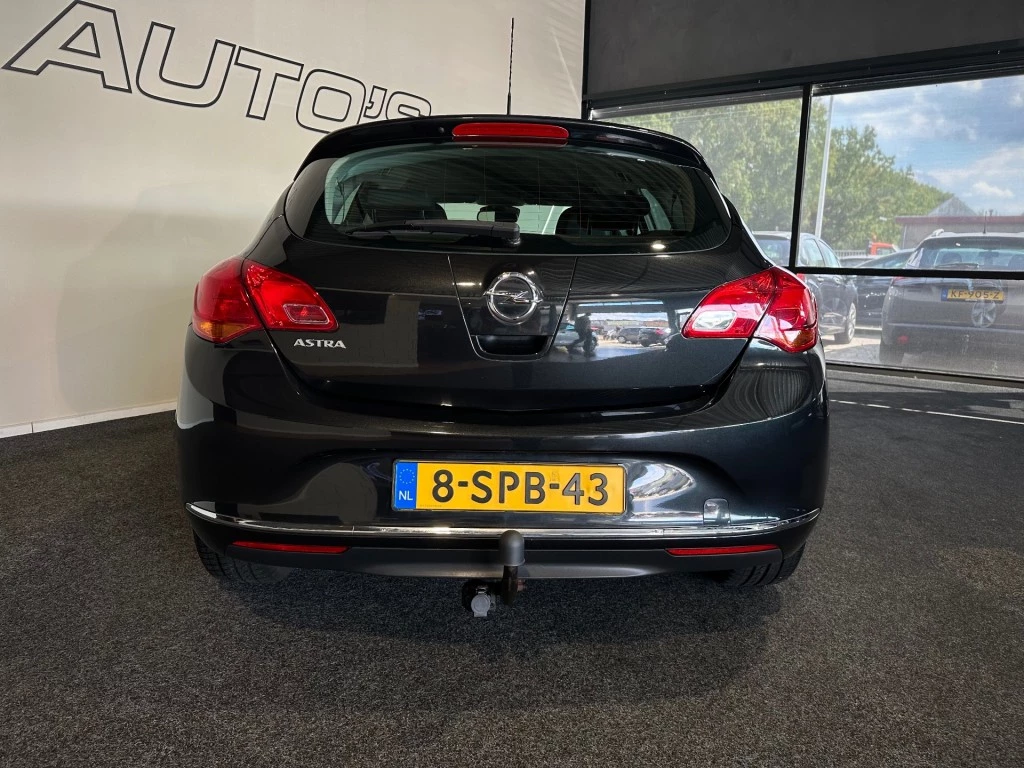 Hoofdafbeelding Opel Astra