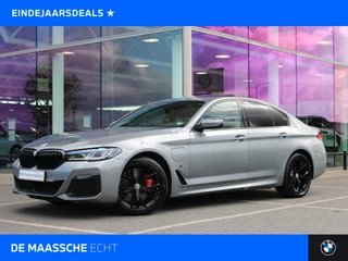 BMW 5 Serie 530e High Executive M Sport Automaat / Schuif-kanteldak / Trekhaak / Laserlight / Achteruitrijcamera / Stoelventilatie / Head-Up / Active Steering