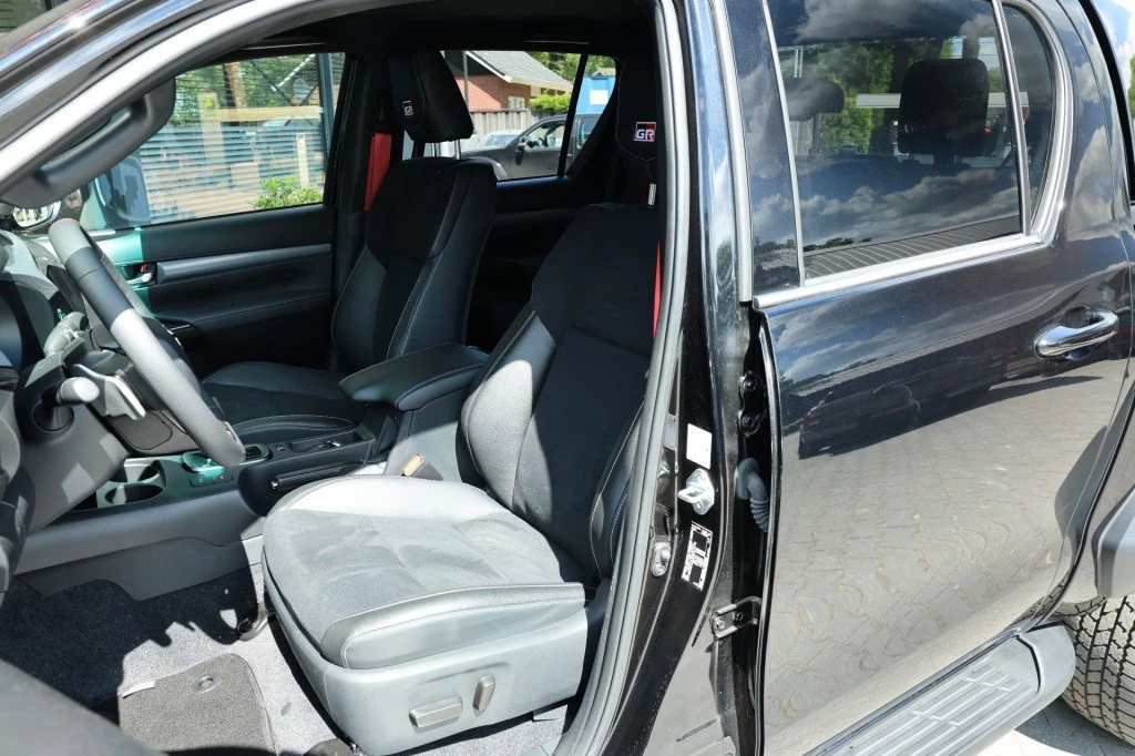 Hoofdafbeelding Toyota Hilux