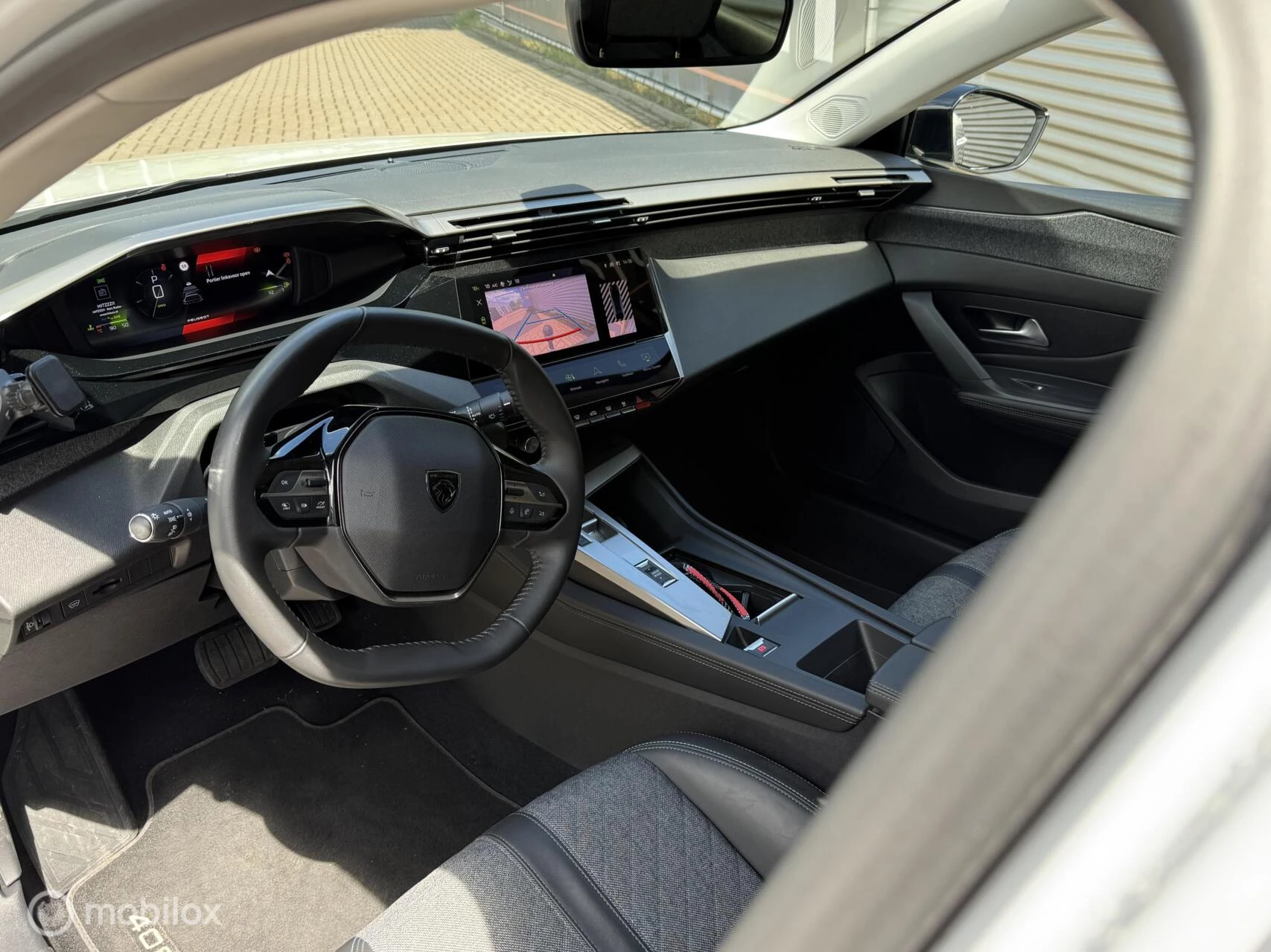 Hoofdafbeelding Peugeot 408