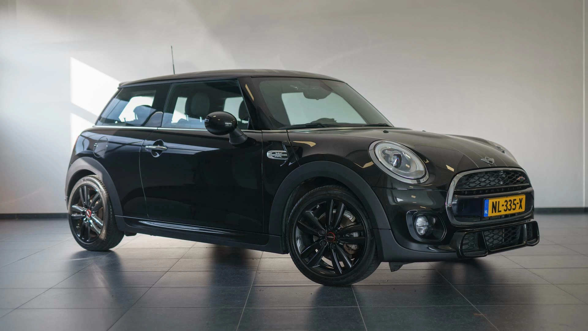 Hoofdafbeelding MINI Cooper