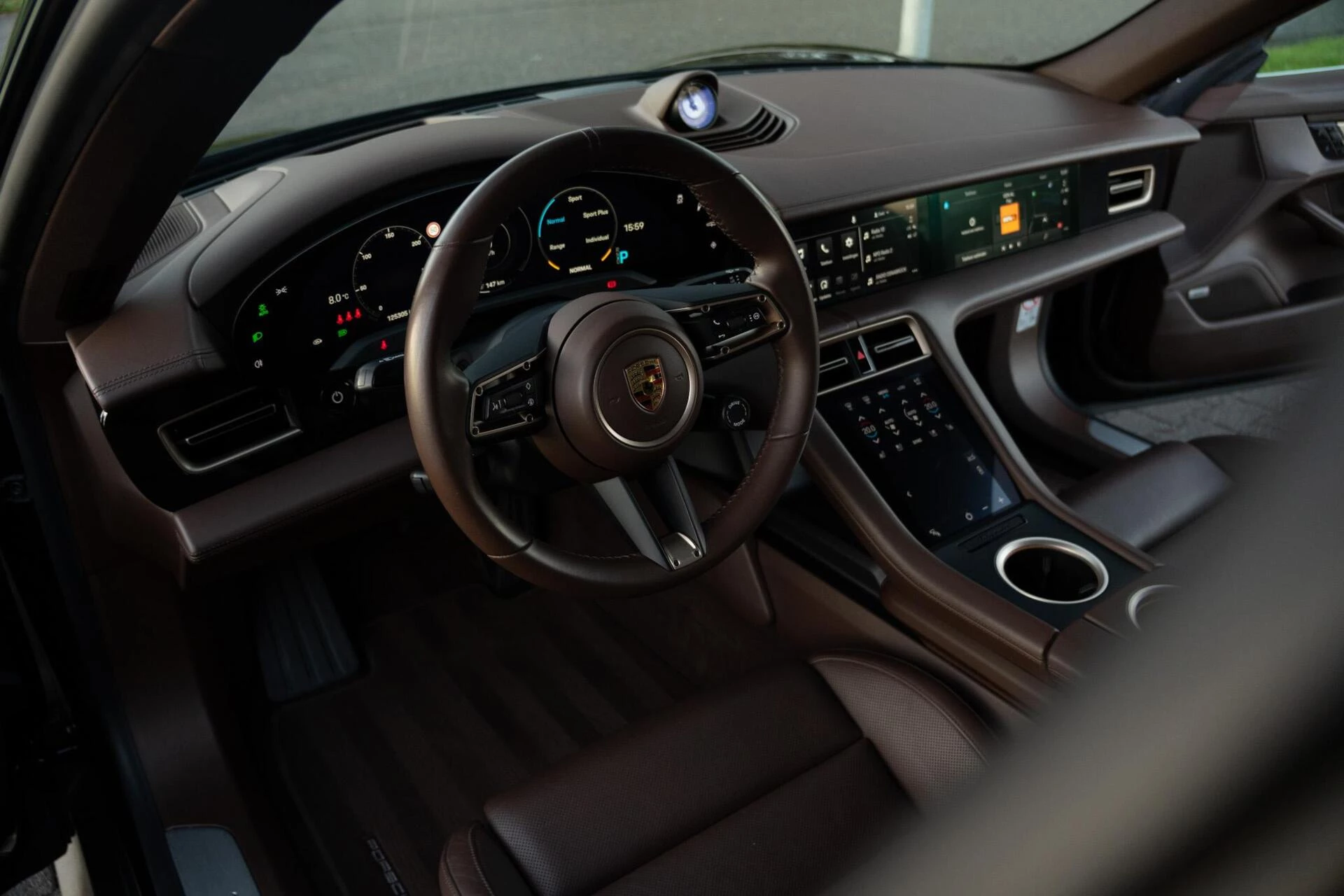 Hoofdafbeelding Porsche Taycan