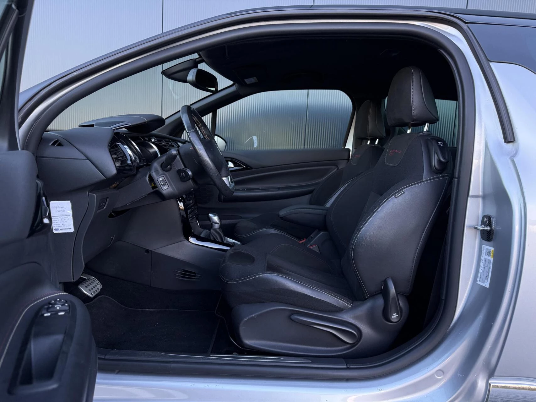 Hoofdafbeelding DS DS 3