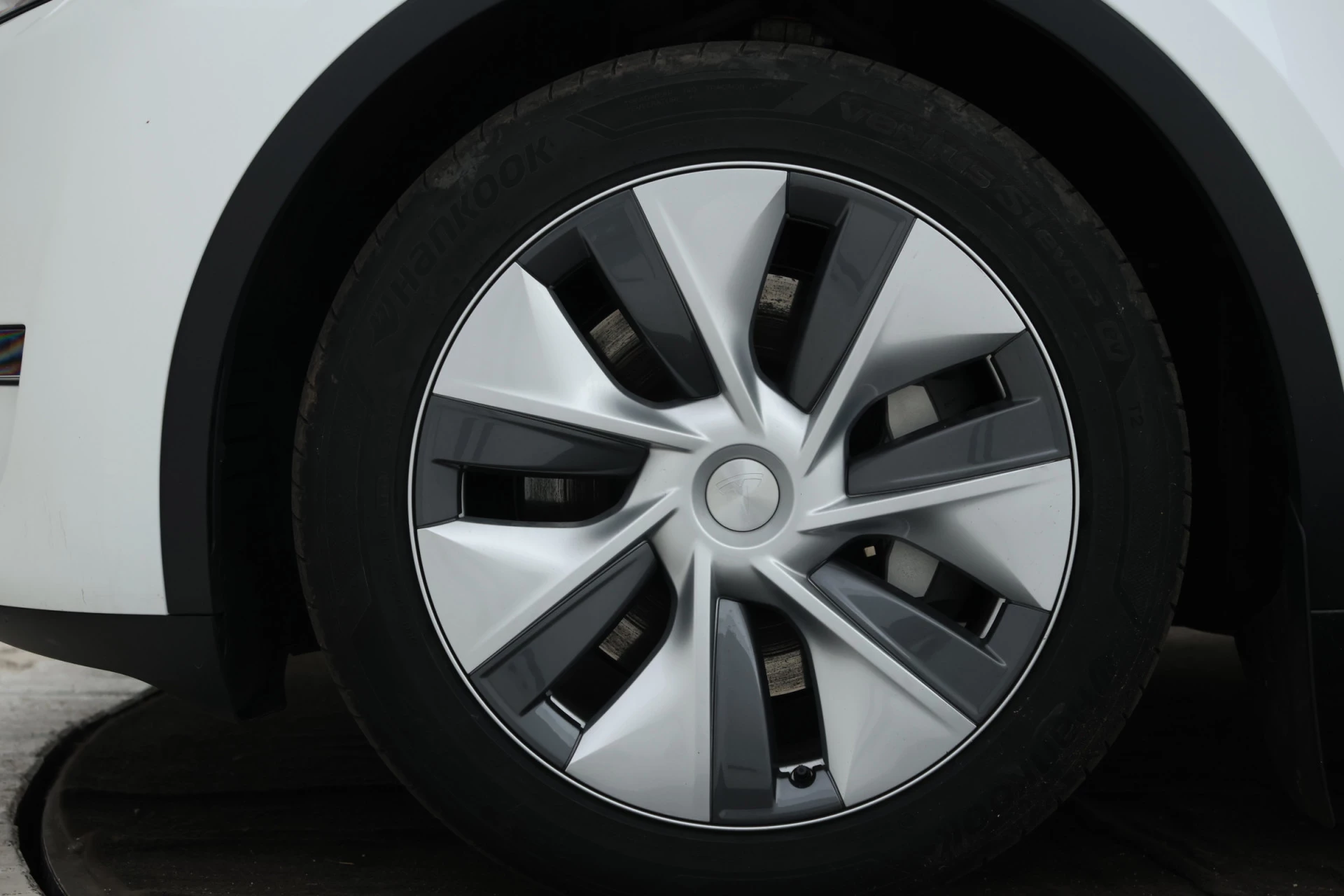 Hoofdafbeelding Tesla Model Y