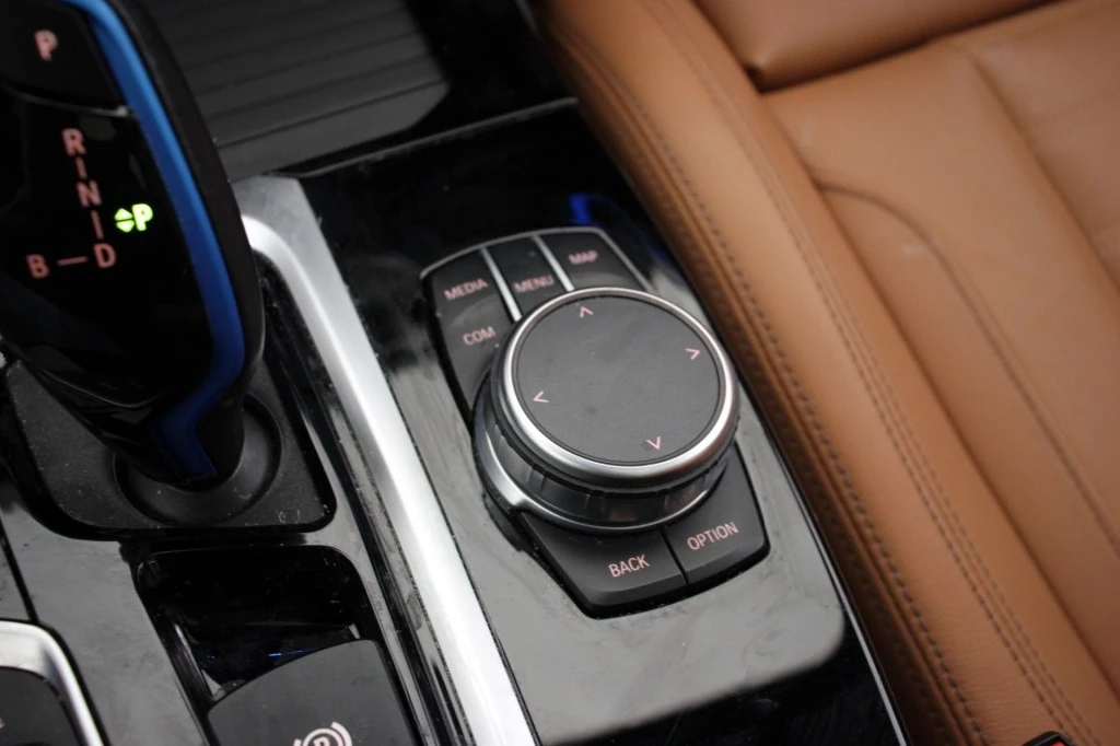 Hoofdafbeelding BMW iX3