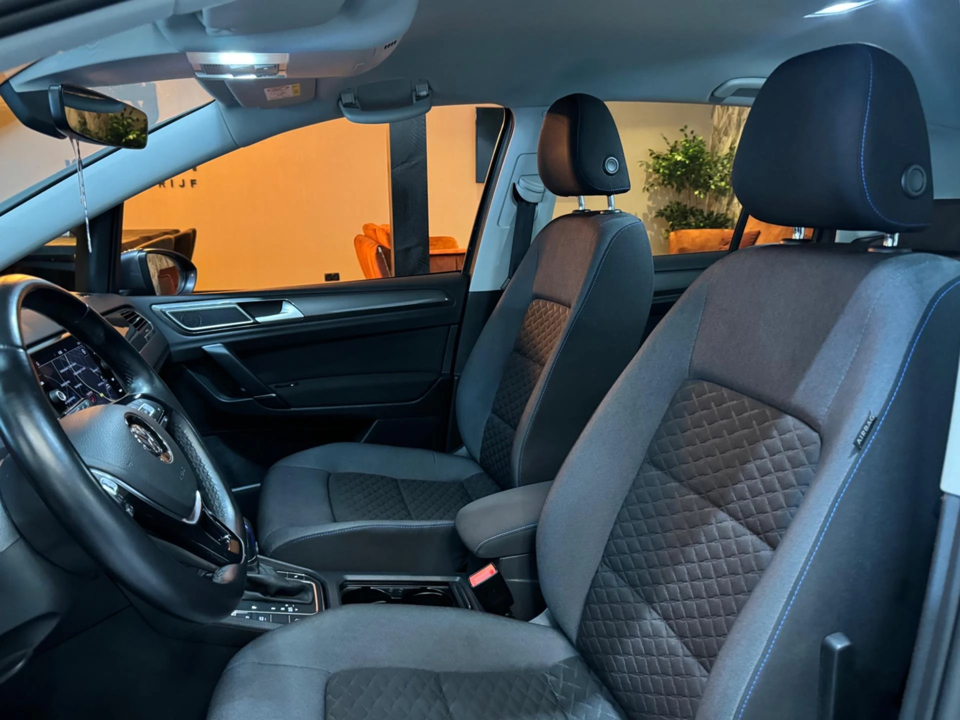 Hoofdafbeelding Volkswagen Golf Sportsvan