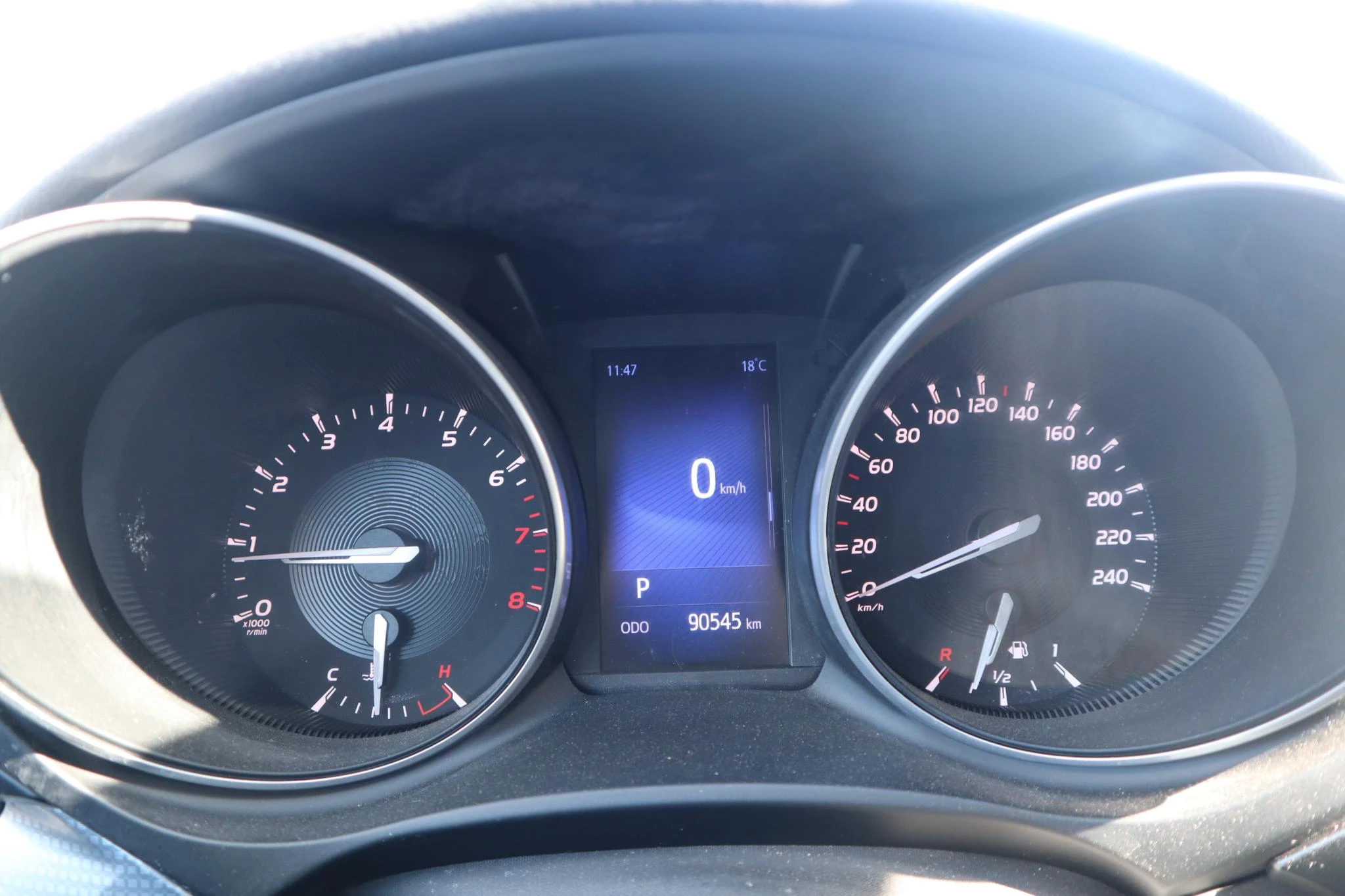 Hoofdafbeelding Toyota Avensis