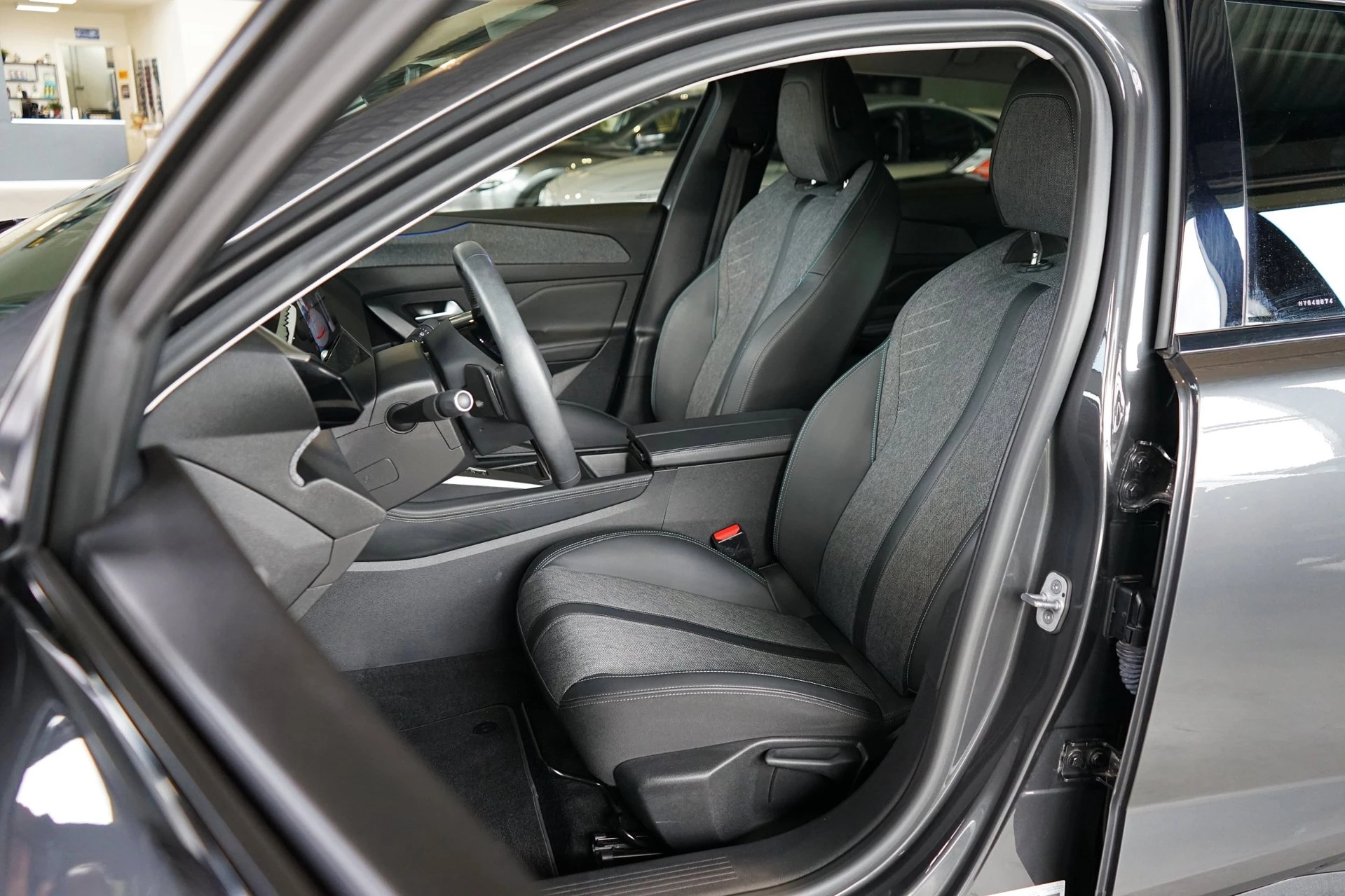 Hoofdafbeelding Peugeot 408