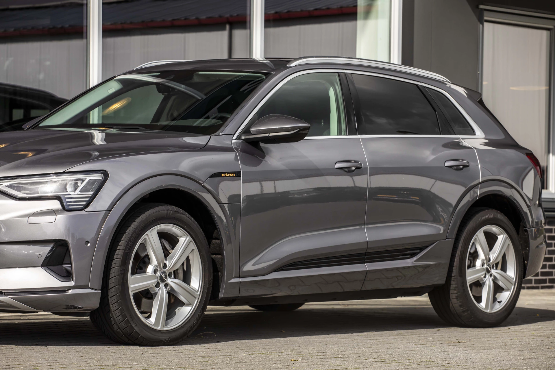Hoofdafbeelding Audi e-tron